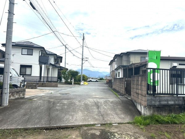甲府市蓬沢、土地の画像です