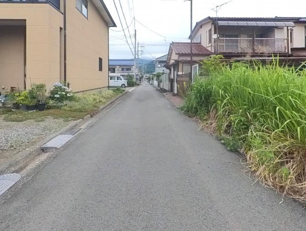 甲府市朝気、土地の画像です