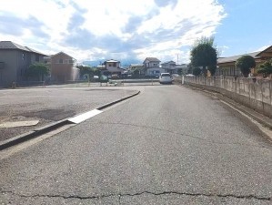 甲府市千塚、土地の画像です