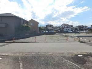 甲府市千塚、土地の画像です