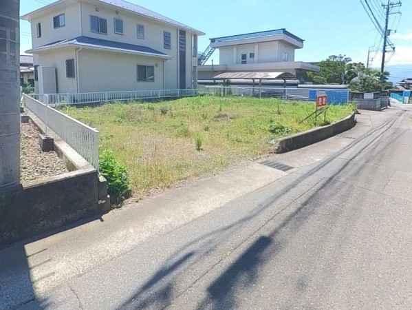 甲府市西田町、土地の画像です