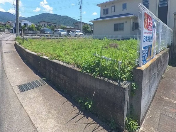 甲府市西田町、土地の画像です