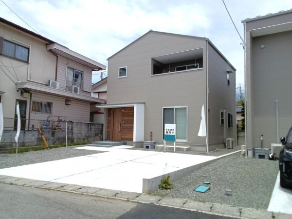 甲府市池田、新築一戸建ての画像です
