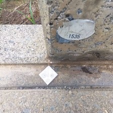 甲府市岩窪町、土地の画像です