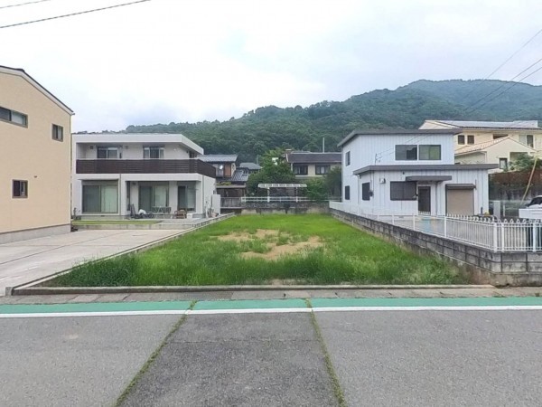 甲府市岩窪町、土地の画像です