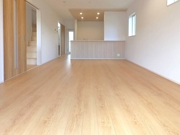 甲府市上今井町、新築一戸建ての画像です
