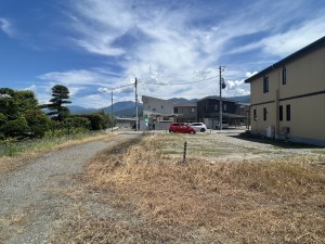 甲府市上曽根町、土地の画像です