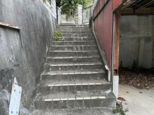 甲府市小松町、土地の画像です