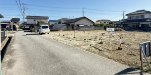 甲斐市万才、土地の画像です