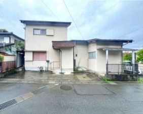 甲府市西田町、中古一戸建ての画像です