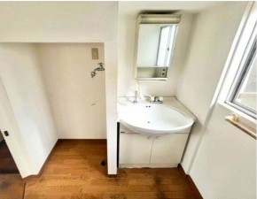 甲府市西田町、中古一戸建ての画像です