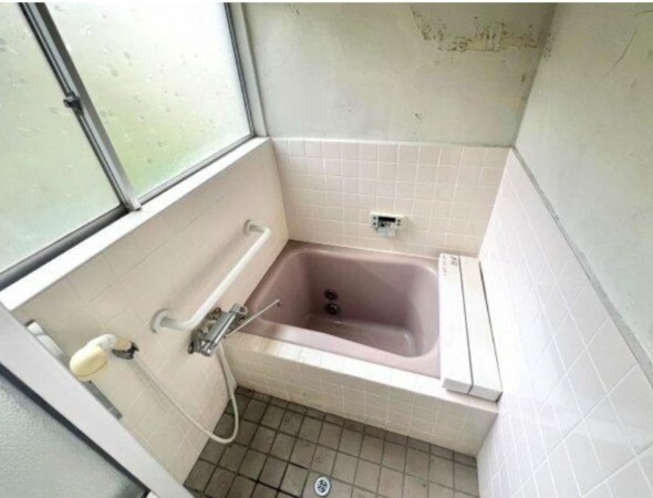 甲府市西田町、中古一戸建ての画像です