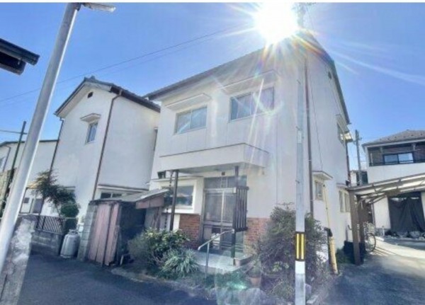 甲府市下飯田、中古一戸建ての画像です