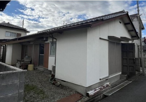 甲斐市竜王新町、中古一戸建ての画像です