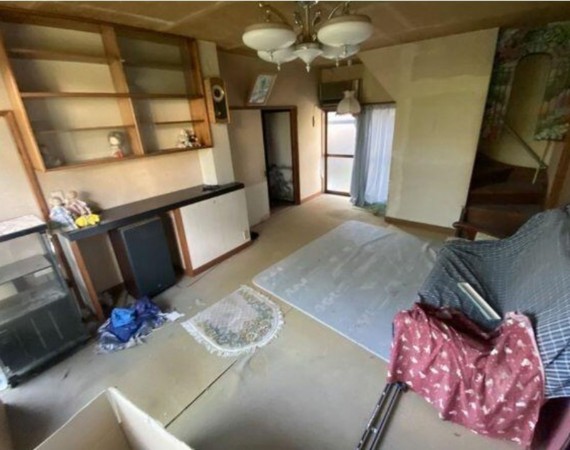 甲府市山宮町、中古一戸建ての画像です