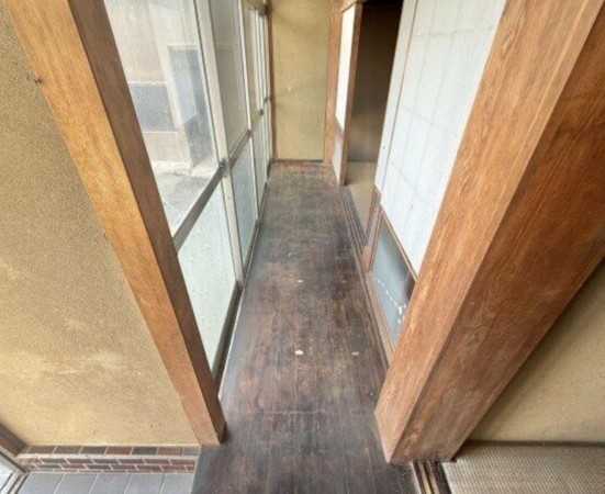 甲府市羽黒町、中古一戸建ての画像です