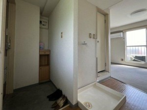 甲府市善光寺、マンションの画像です