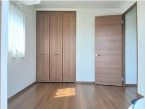 甲府市上今井町、中古一戸建ての画像です