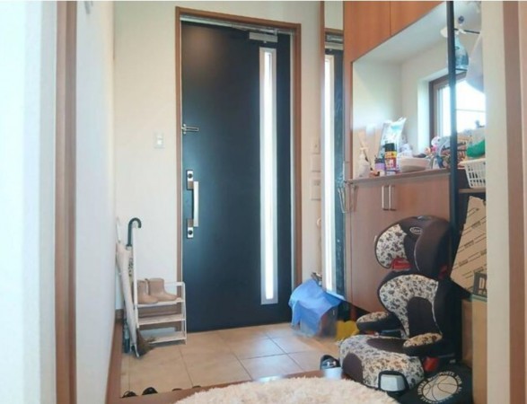 甲府市上今井町、中古一戸建ての画像です
