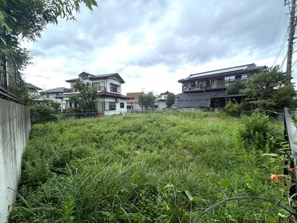 甲府市国母、土地の画像です