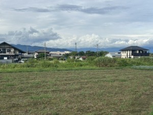 中央市乙黒、土地の画像です