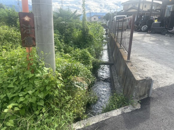 中央市乙黒、土地の画像です