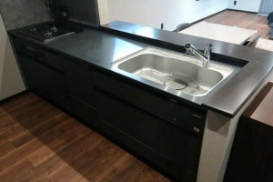 甲府市伊勢、中古一戸建ての画像です
