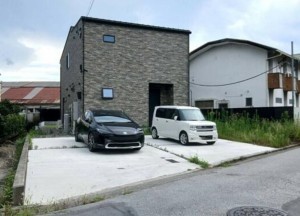 甲府市伊勢、中古一戸建ての画像です