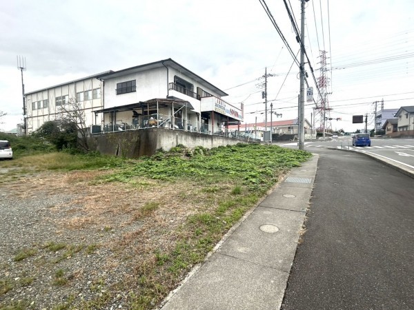 甲斐市龍地、土地の画像です