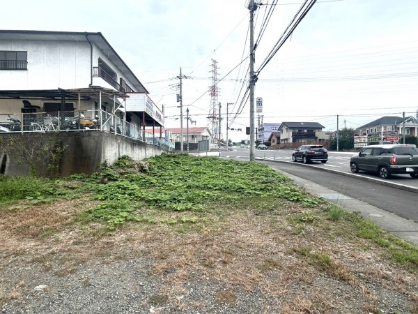 甲斐市龍地、土地の画像です