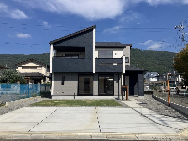 甲府市山宮町、新築一戸建ての画像です