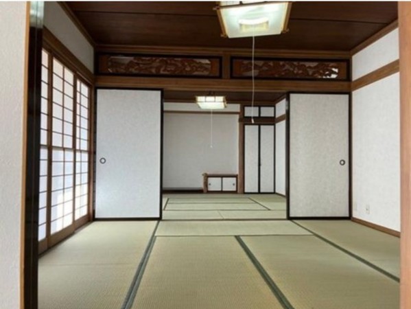 甲府市塩部、中古一戸建ての画像です