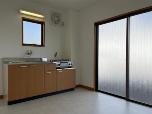 甲府市塩部、中古一戸建ての画像です