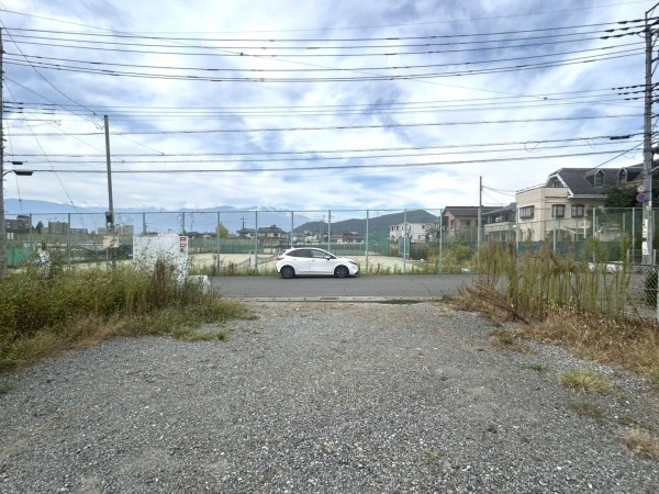 甲府市古府中町、土地の画像です