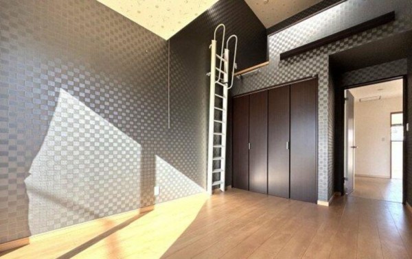 甲府市朝日、中古一戸建ての画像です