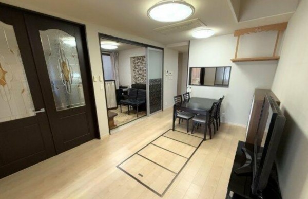 甲府市朝日、中古一戸建ての画像です