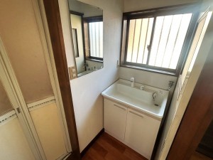 笛吹市石和町下平井、中古一戸建ての画像です