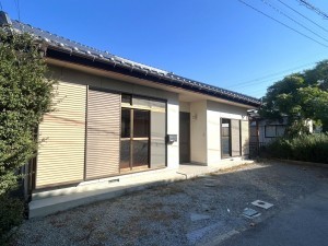 笛吹市石和町下平井、中古一戸建ての画像です