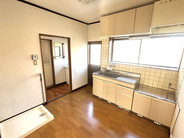 笛吹市石和町下平井、中古一戸建ての画像です