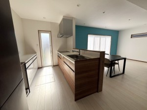 甲府市伊勢、中古一戸建ての画像です