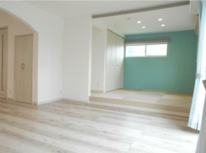 甲府市羽黒町、中古一戸建ての画像です