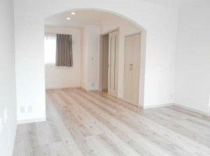 甲府市羽黒町、中古一戸建ての画像です