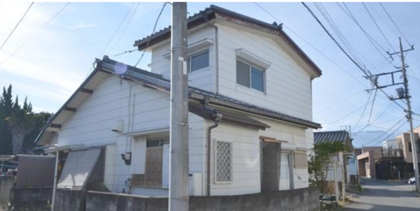 甲斐市篠原、中古一戸建ての画像です