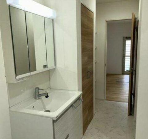 甲斐市篠原、中古一戸建ての画像です