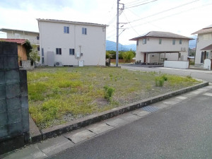 甲斐市中下条、土地の画像です