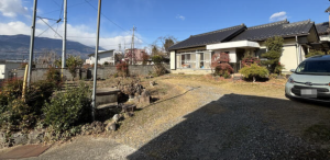 甲斐市岩森、中古一戸建ての画像です