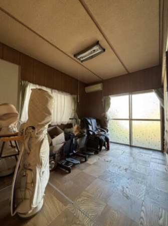 甲斐市岩森、中古一戸建ての画像です