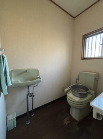 甲斐市岩森、中古一戸建ての画像です