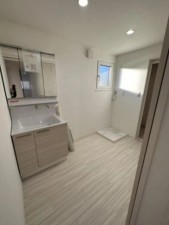 甲府市山宮町、中古一戸建ての画像です