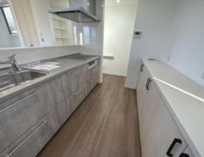 甲府市山宮町、中古一戸建ての画像です